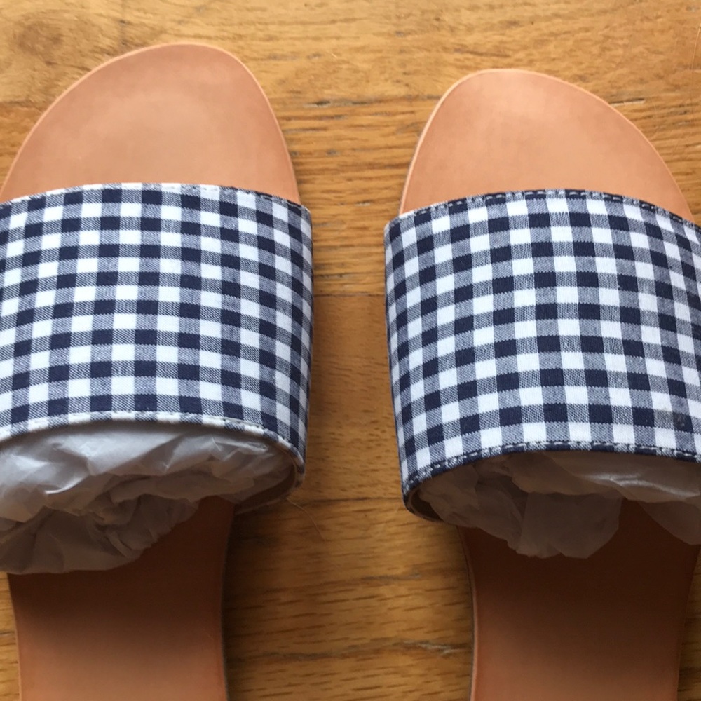 Gingham print slip on sandals - Picture 3 of 7